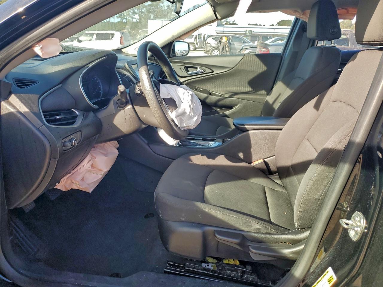 2016 Chevrolet Malibu Ls - Фото 7