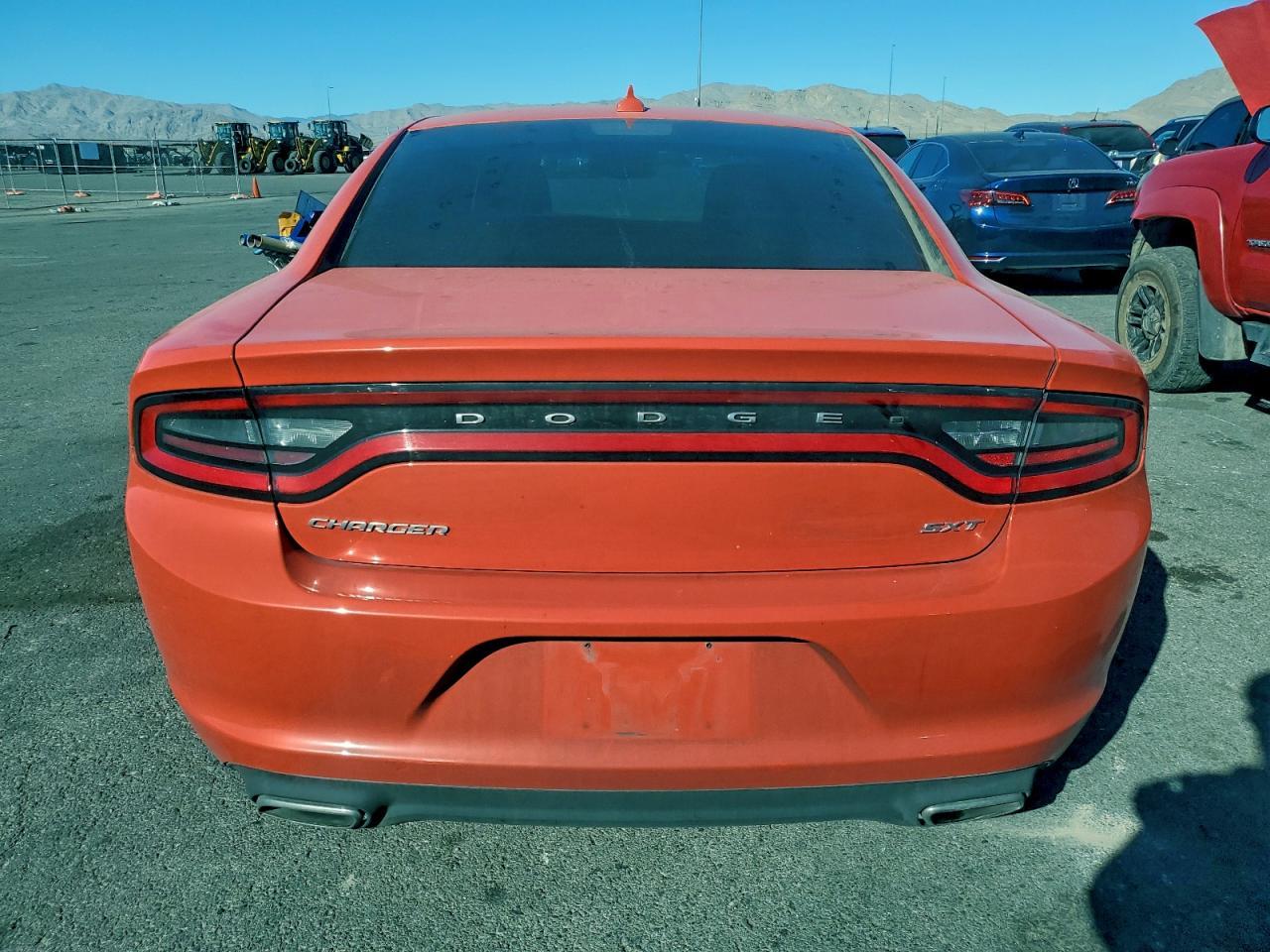 2016 Dodge Charger Sxt - Фото 6