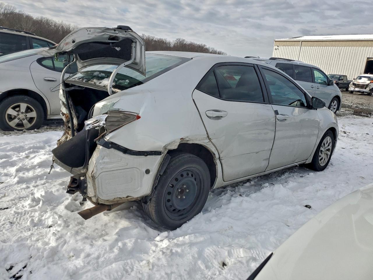 2018 Toyota Corolla L - Фото 3