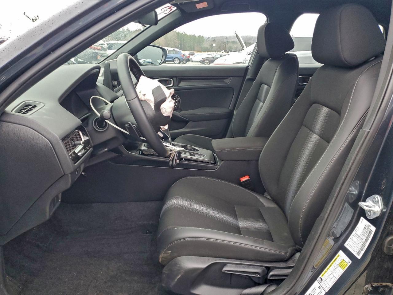 2025 Honda Civic Sport - Image 7