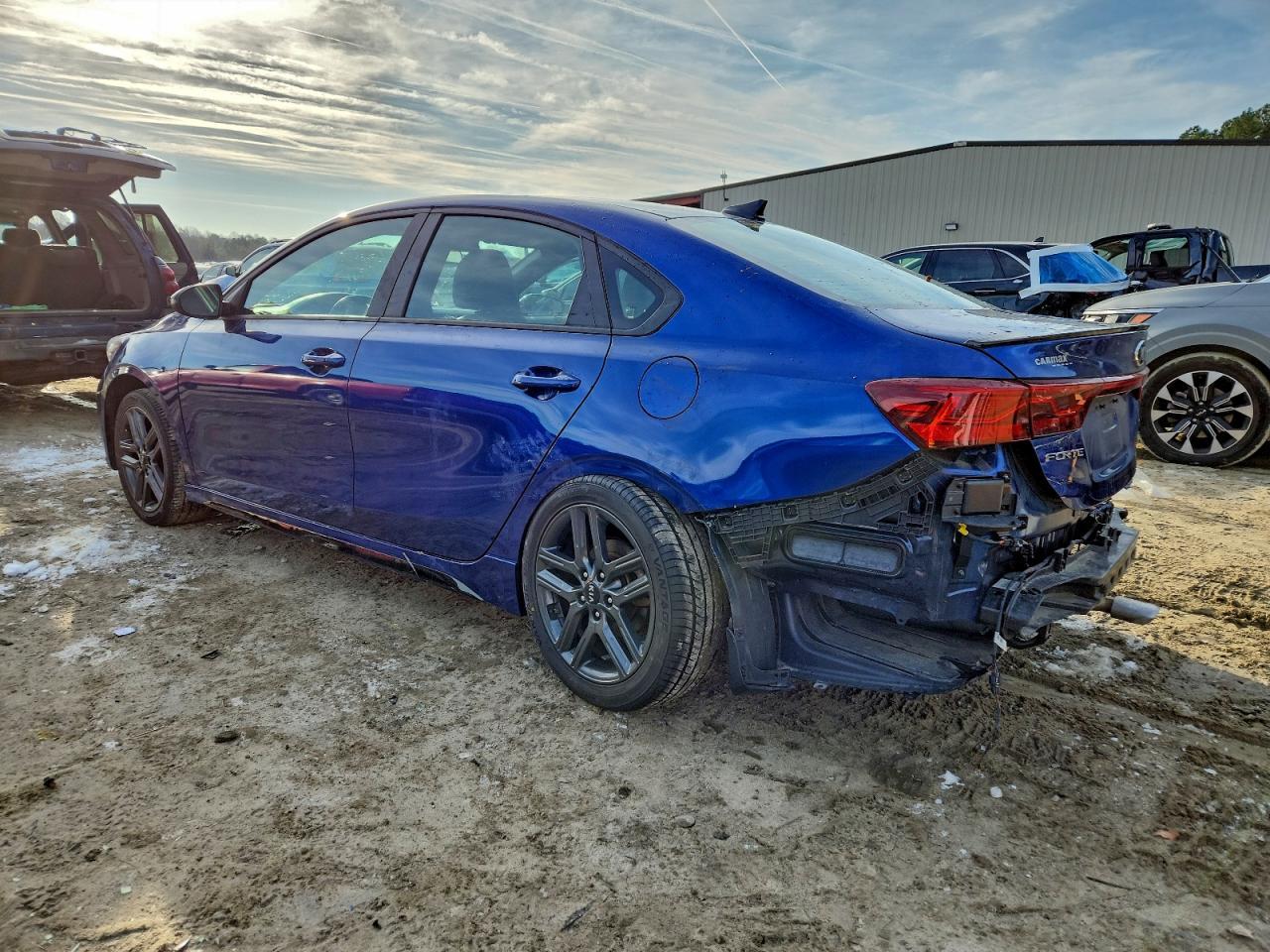 2021 Kia Forte Gt Line - Фото 2