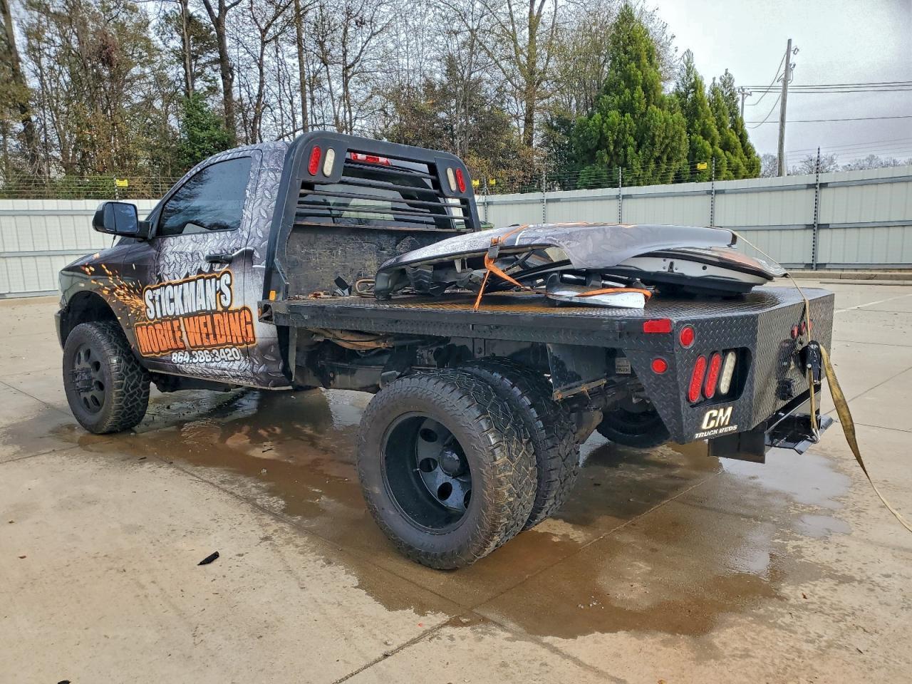 2016 Ram 3500 Tradesman Regul - Фото 2