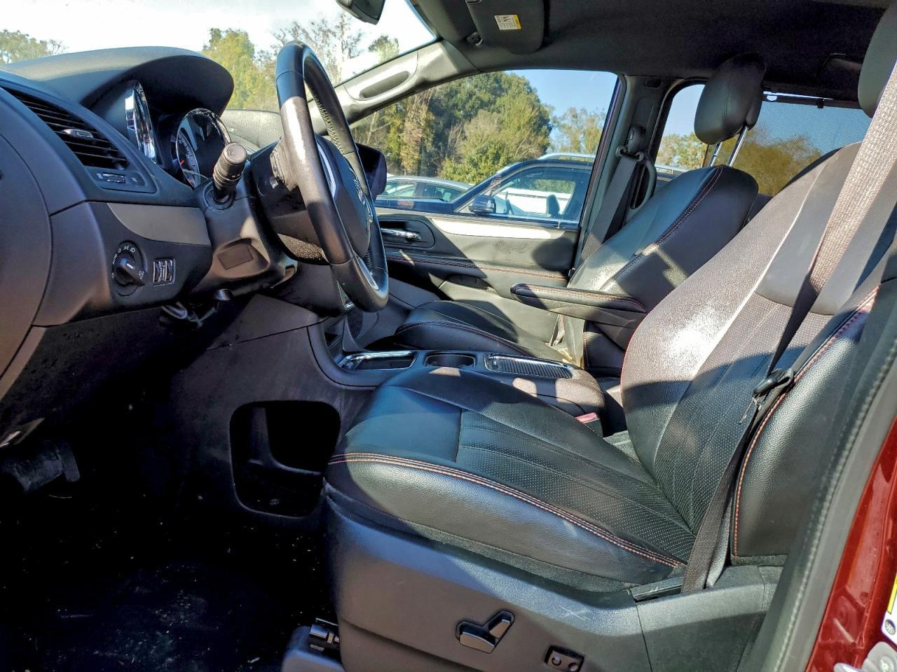 2019 Dodge Grand Caravan Gt - Фото 7