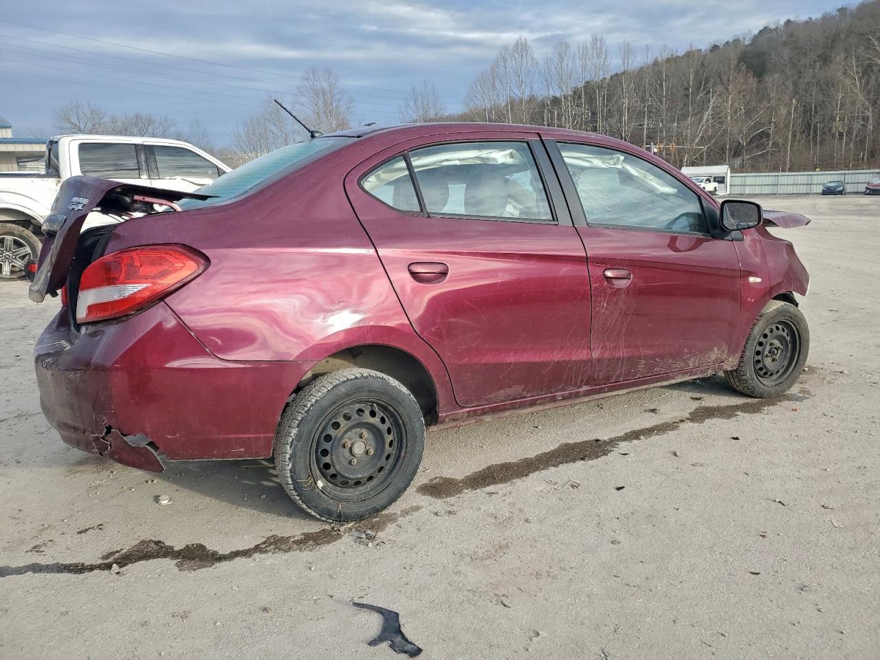 2017 Mitsubishi Mirage G4 Es - Фото 3