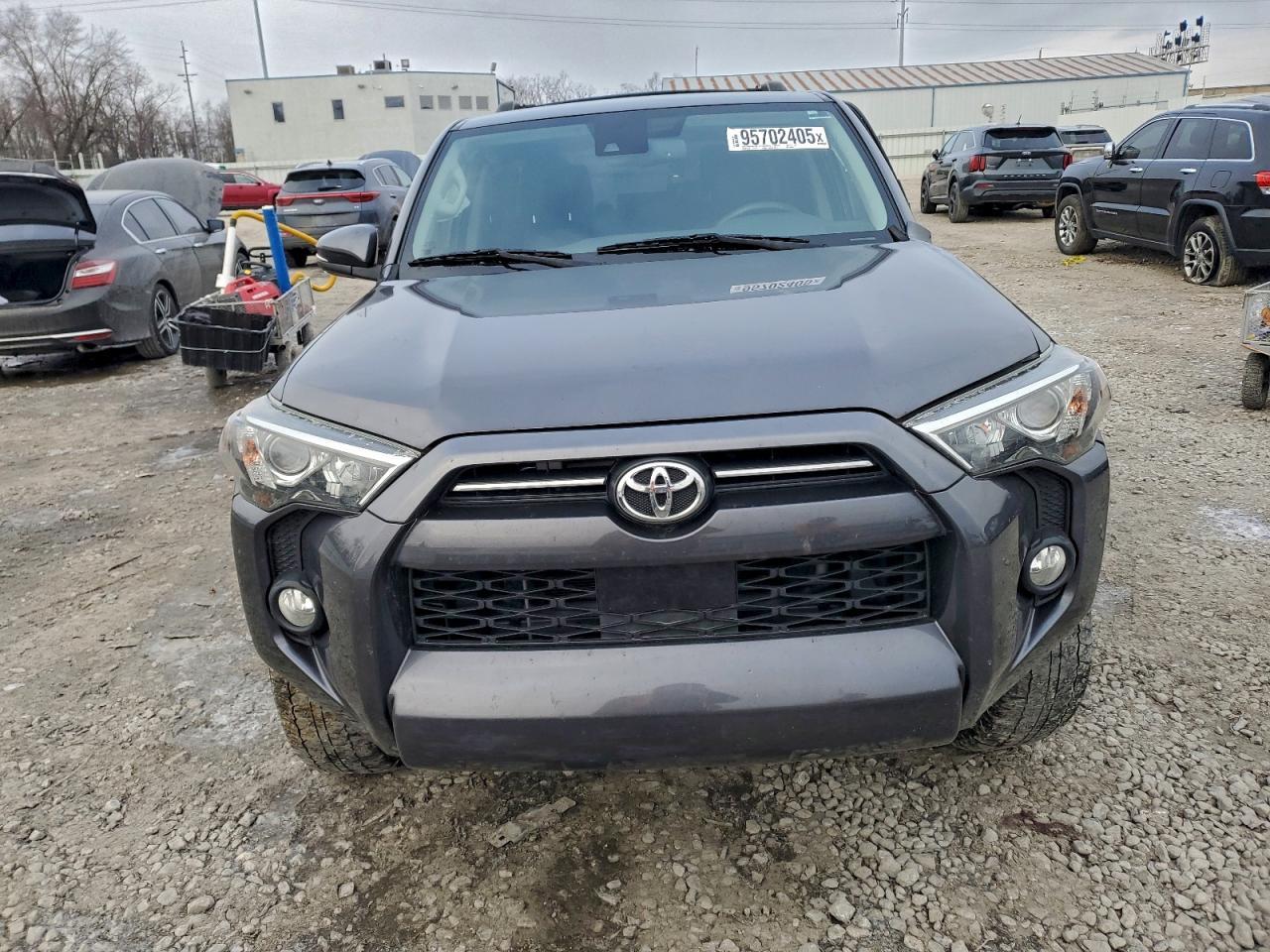2020 Toyota 4Runner Sr5 Premium - Image 5