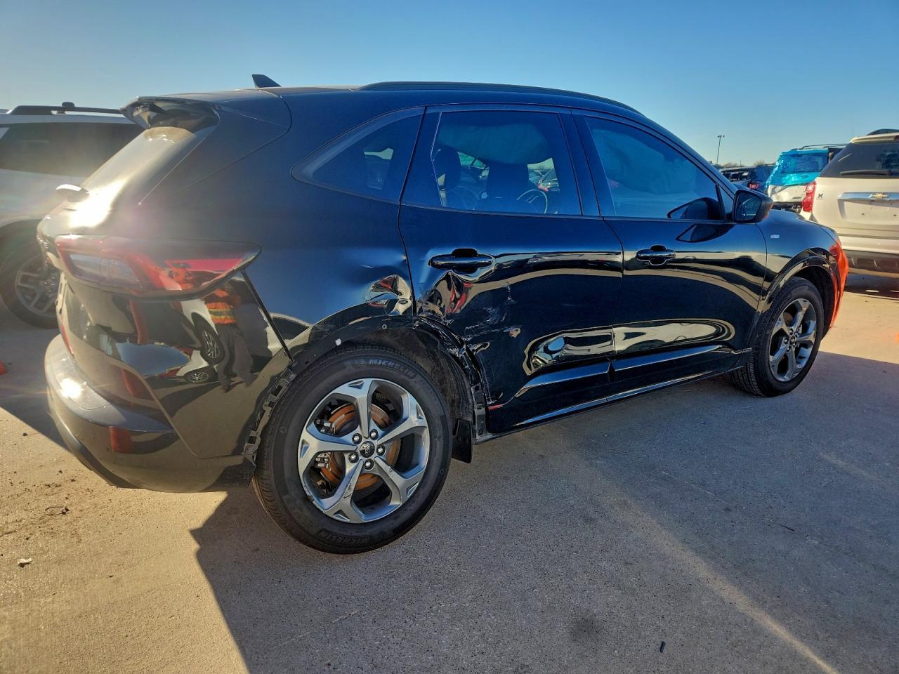 2024 Ford Escape St Line - Фото 3