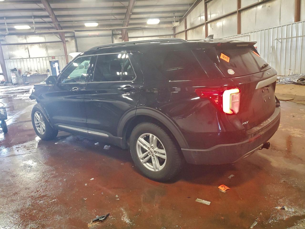 2021 Ford Explorer Xlt - Image 2
