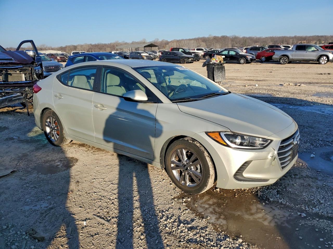 2017 Hyundai Elantra Se - Image 4