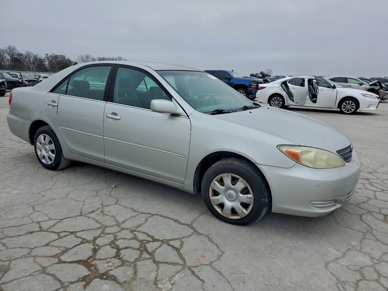 2003 Toyota Camry Le - Фото 4