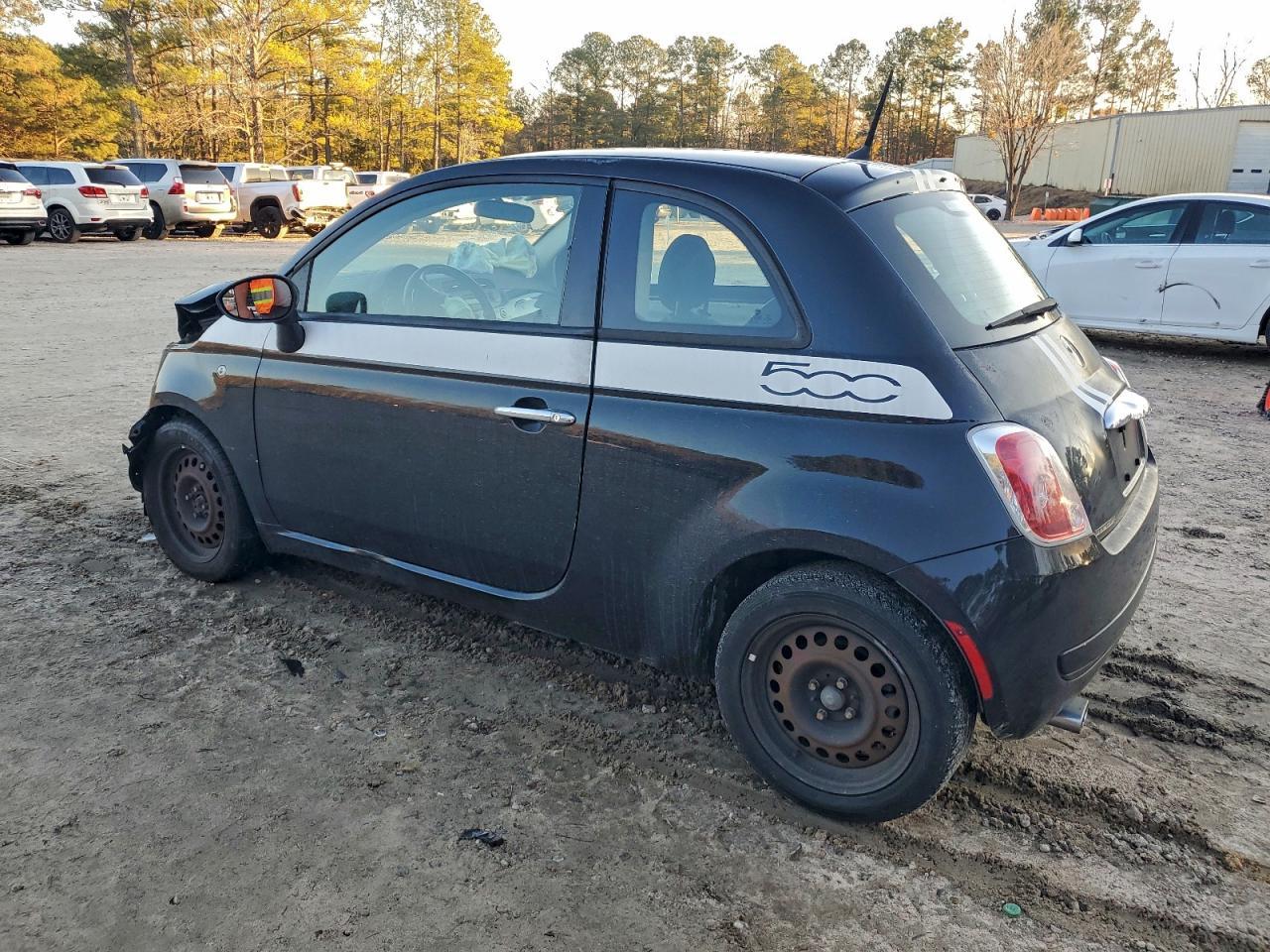 2015 Fiat 500 Pop - Фото 2