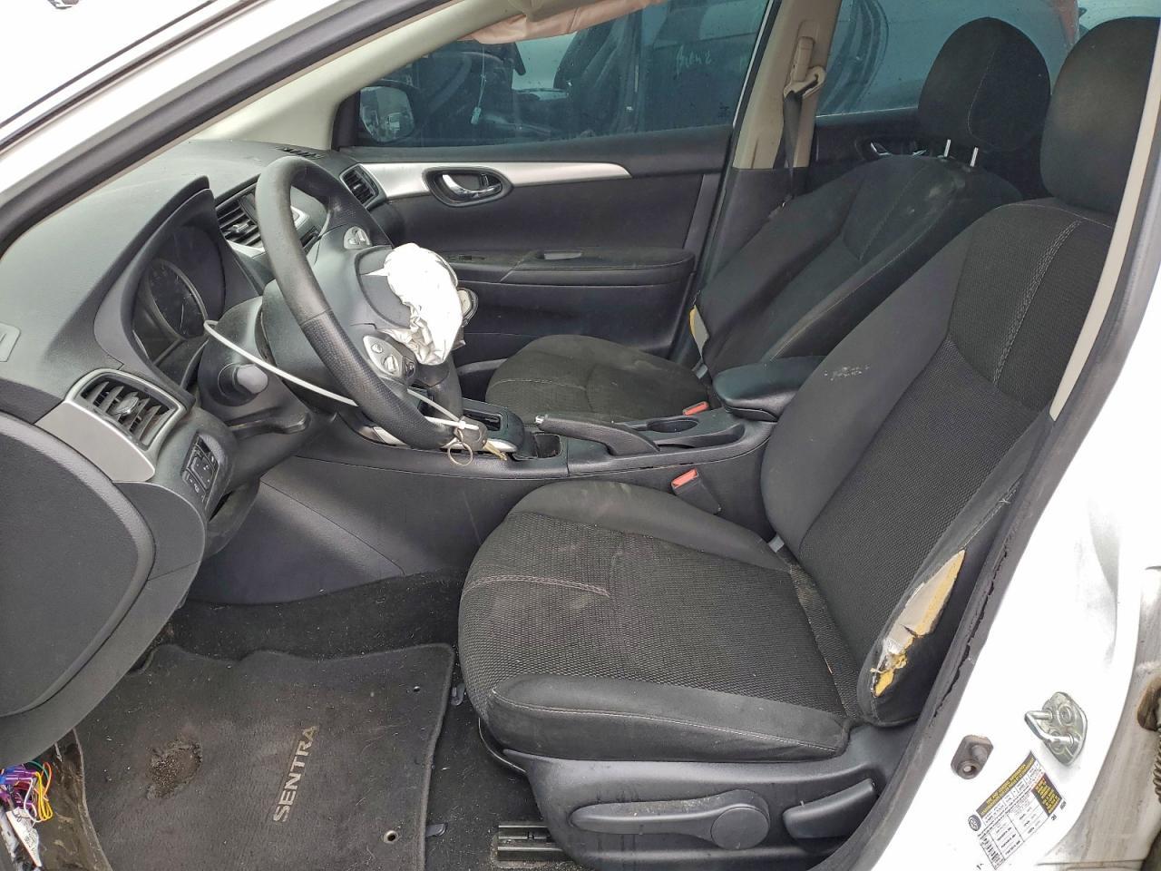 2018 Nissan Sentra S - Фото 7