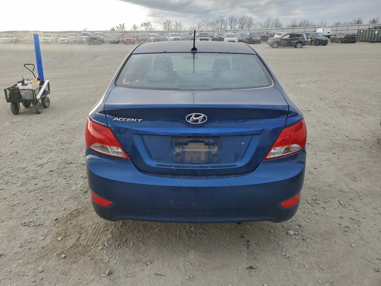 2015 Hyundai Accent Gls - Image 6