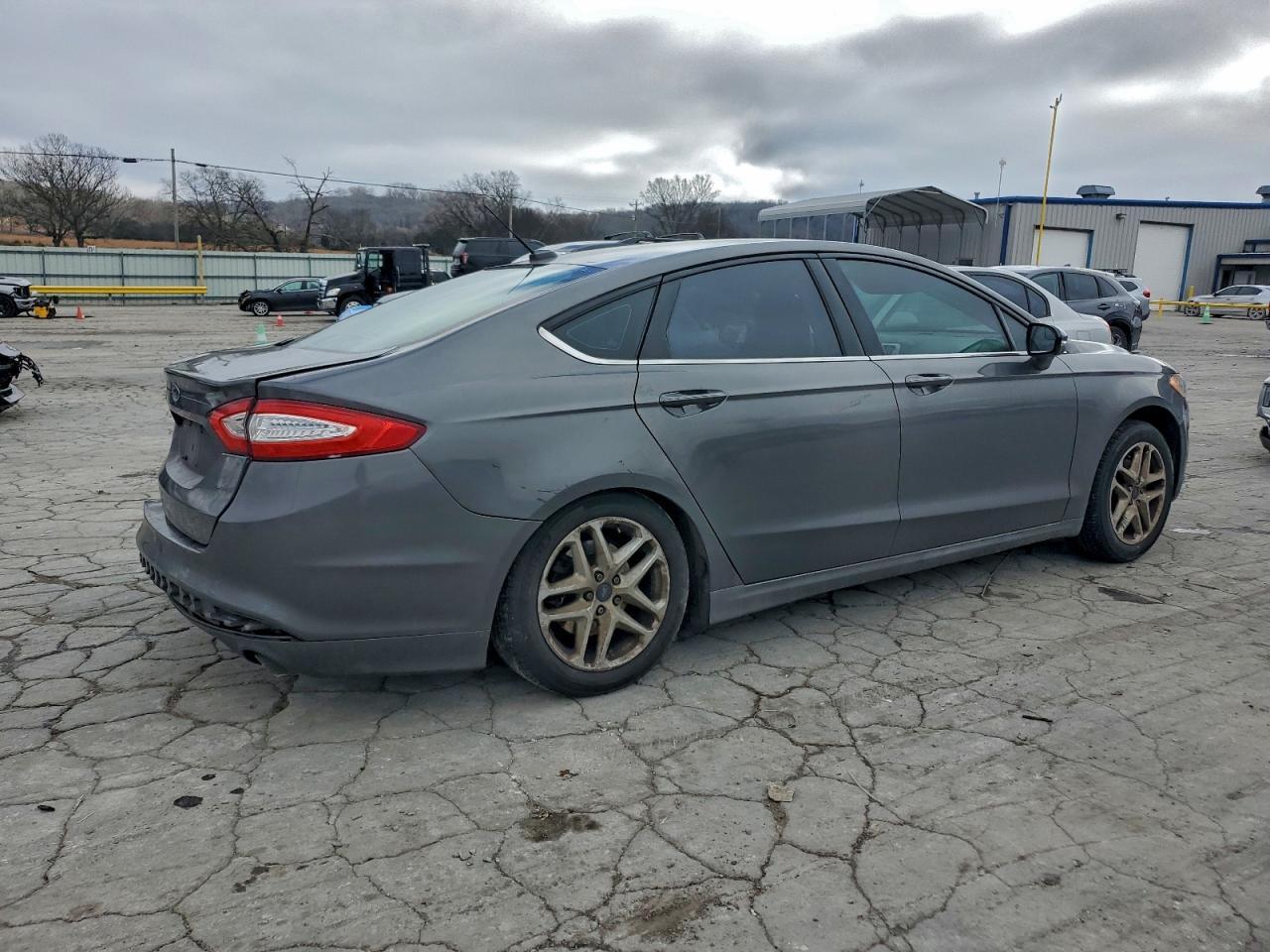 2014 Ford Fusion Se - Фото 3