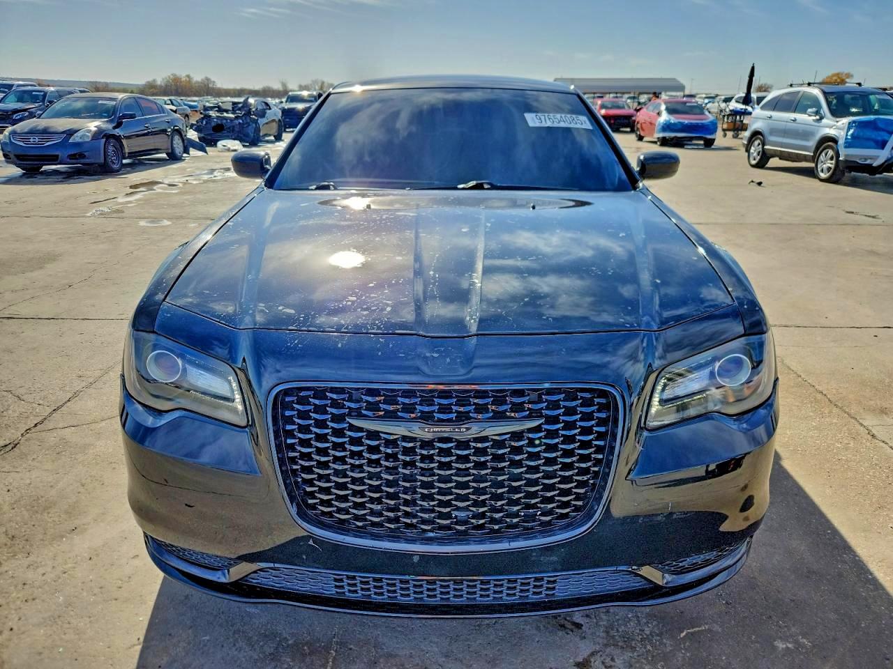 2022 Chrysler 300 Touring - Фото 5