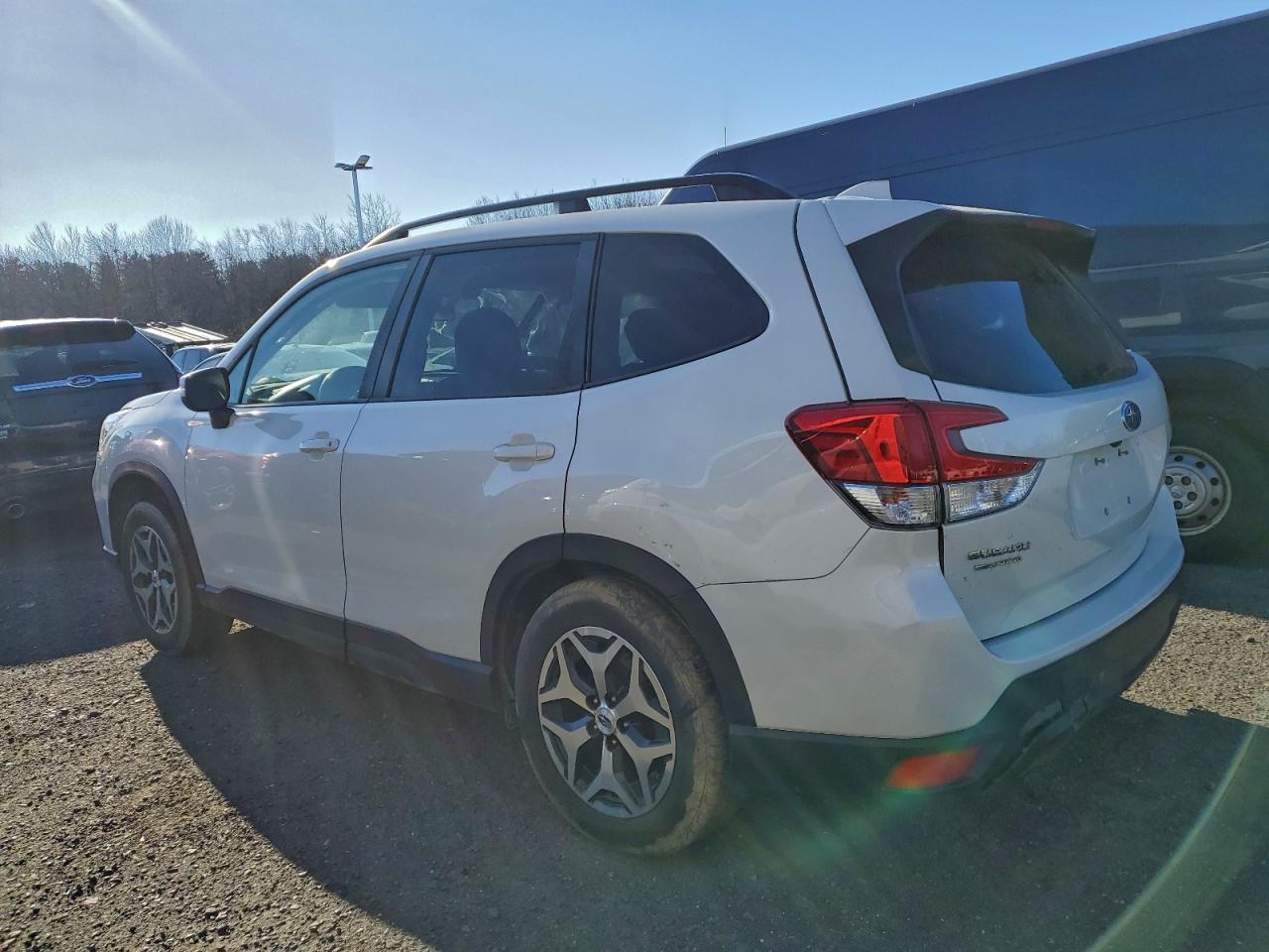 2020 Subaru Forester Premium - Image 2