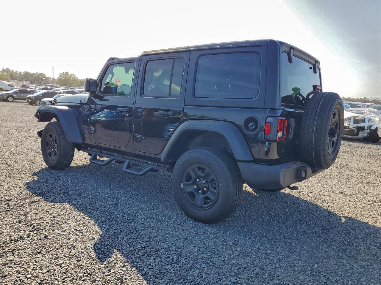 2025 Jeep Wrangler Sport - Фото 2