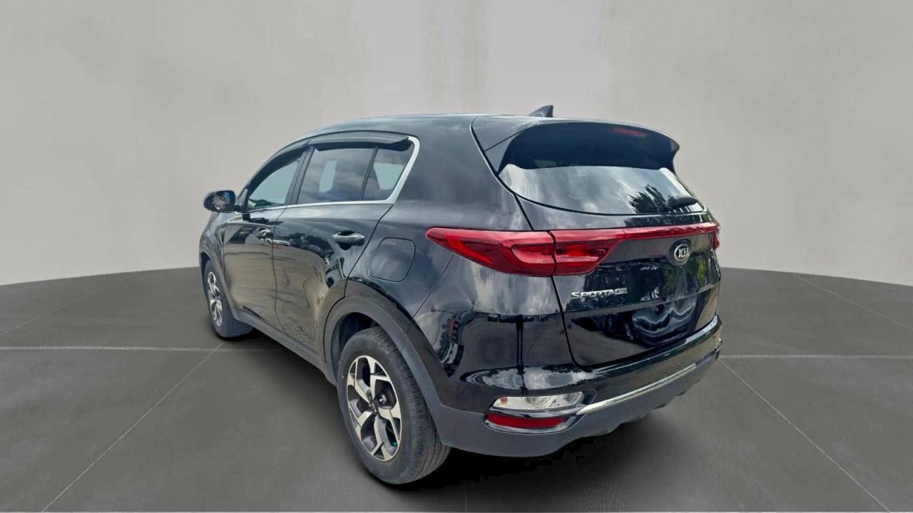 2020 Kia Sportage Lx - Фото 3