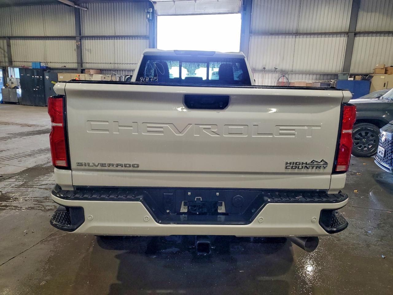 2025 Chevrolet Silverado K3500 High Country - Фото 6