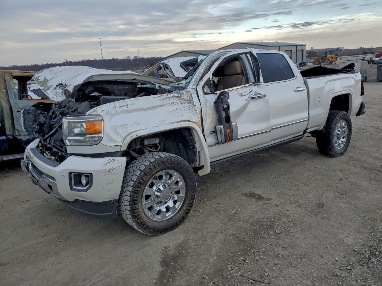 2019 GMC Sierra K2500 Denali