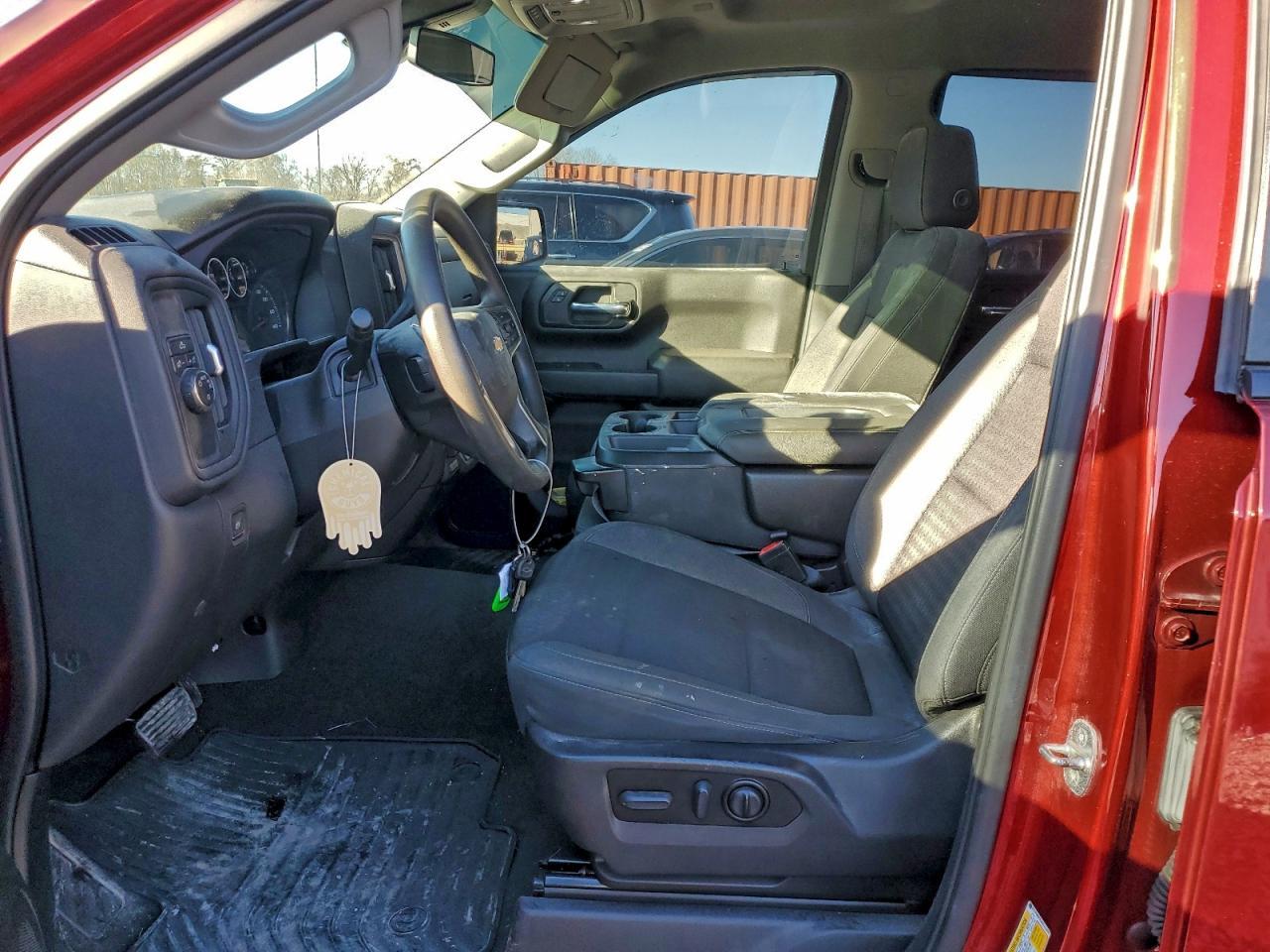 2022 Chevrolet Silverado Ltd C1500 Custom - Image 7