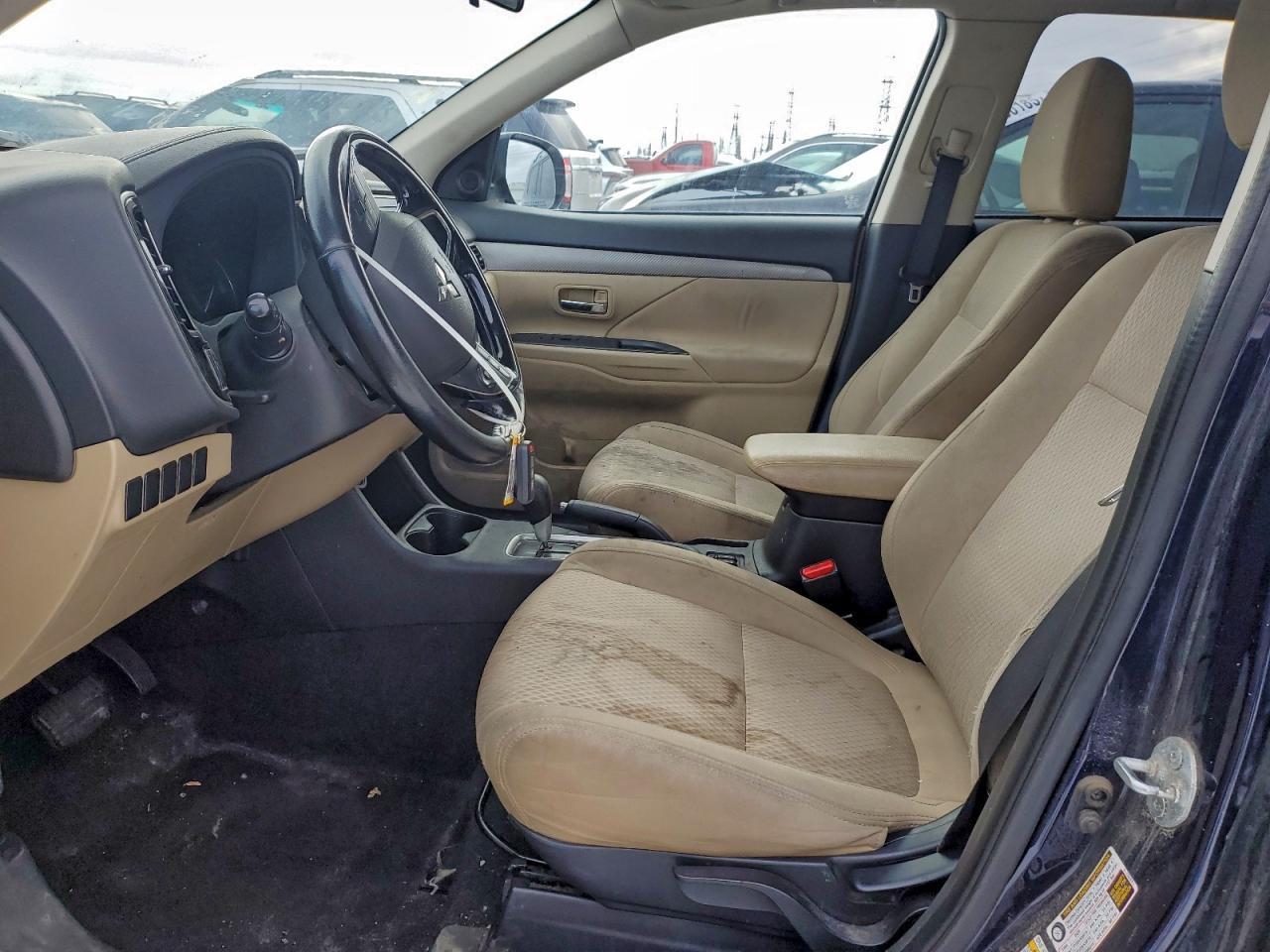 2016 Mitsubishi Outlander Se - Фото 7