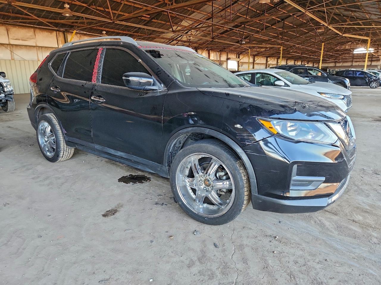 2020 Nissan Rogue S - Фото 4