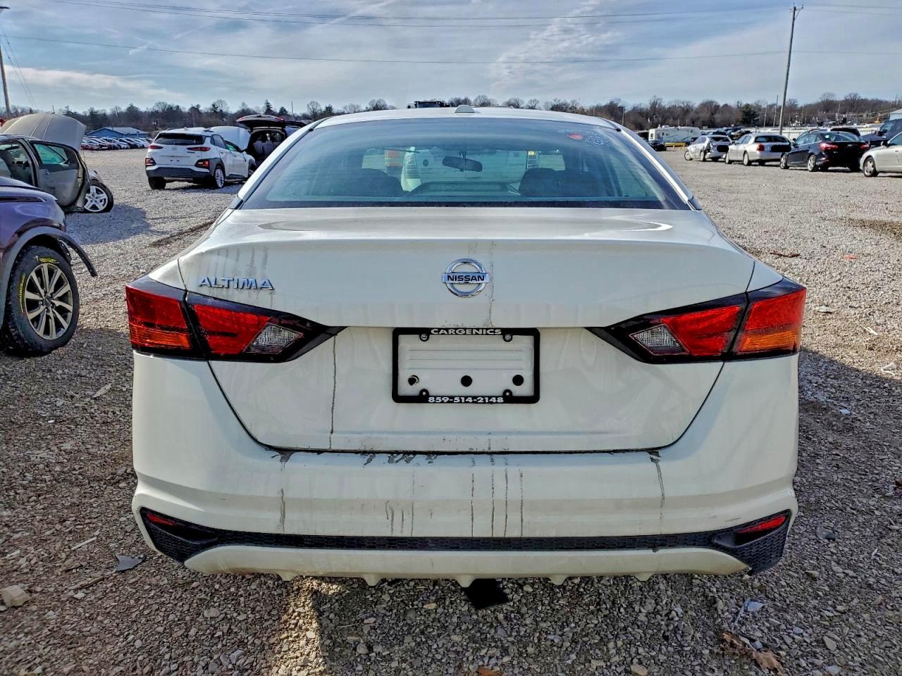 2020 Nissan Altima S - Фото 6