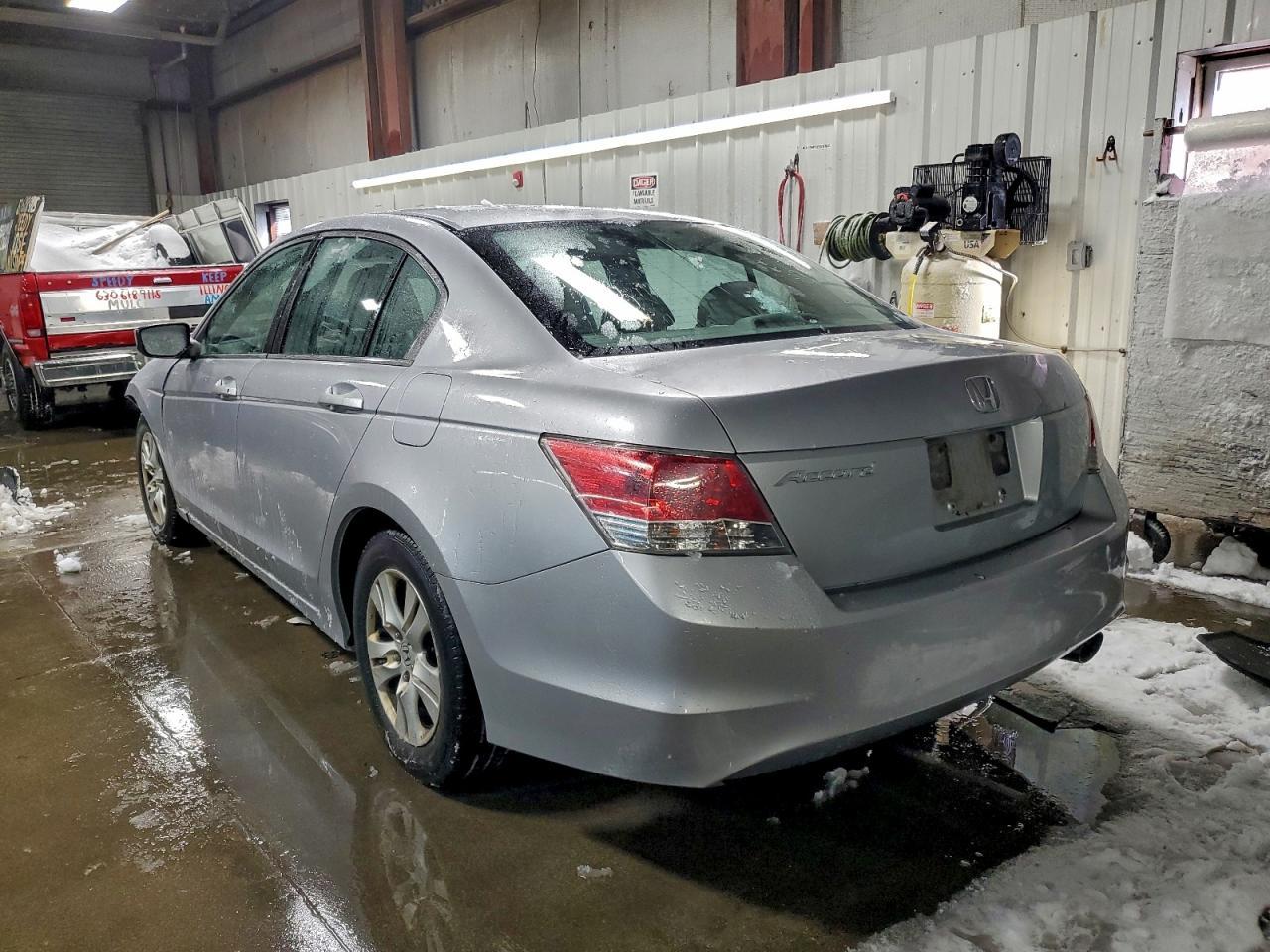 2009 Honda Accord Lxp - Фото 2