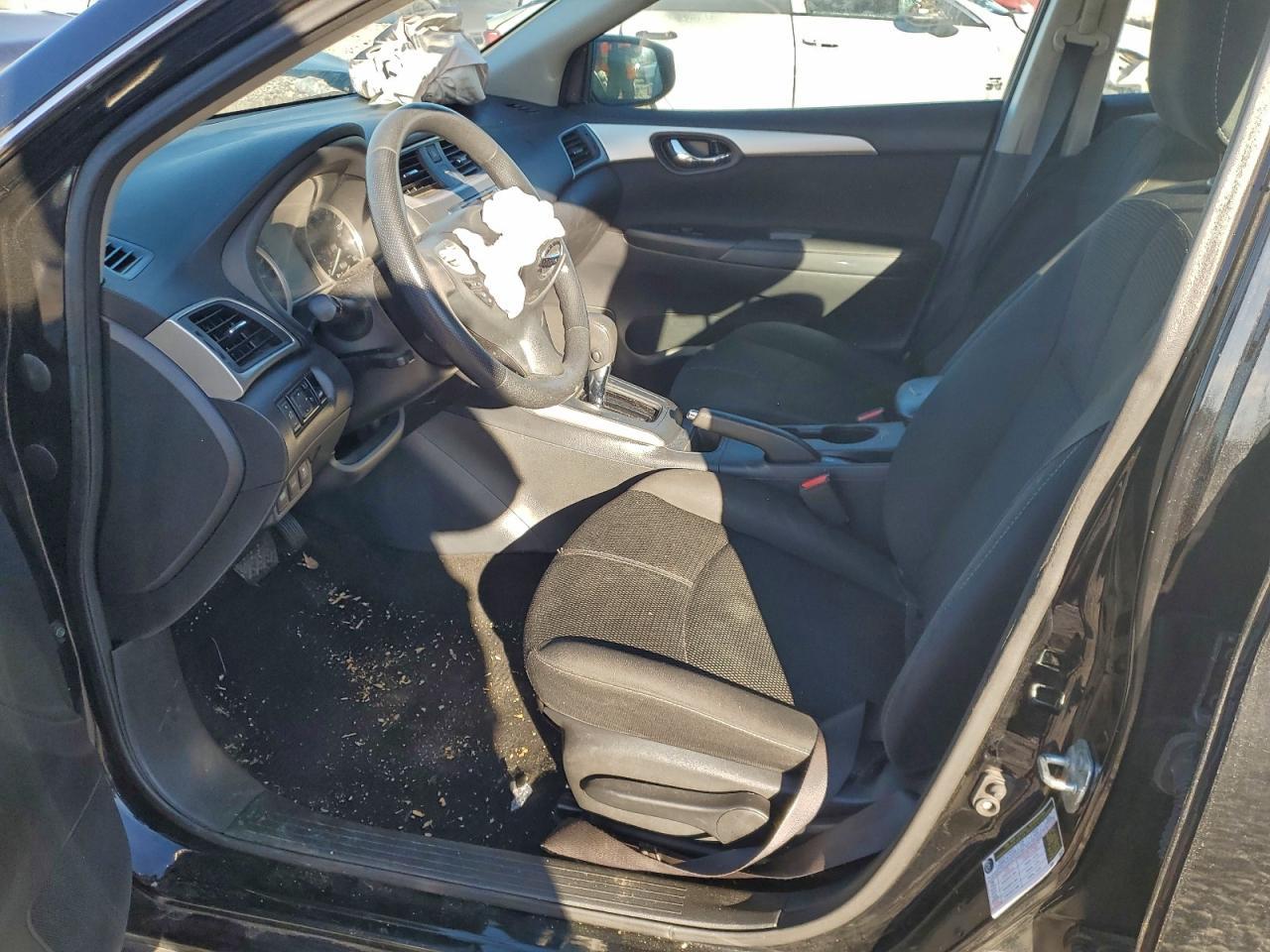 2018 Nissan Sentra S - Фото 7