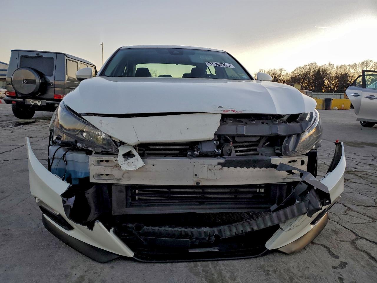 2022 Nissan Altima S - Фото 5