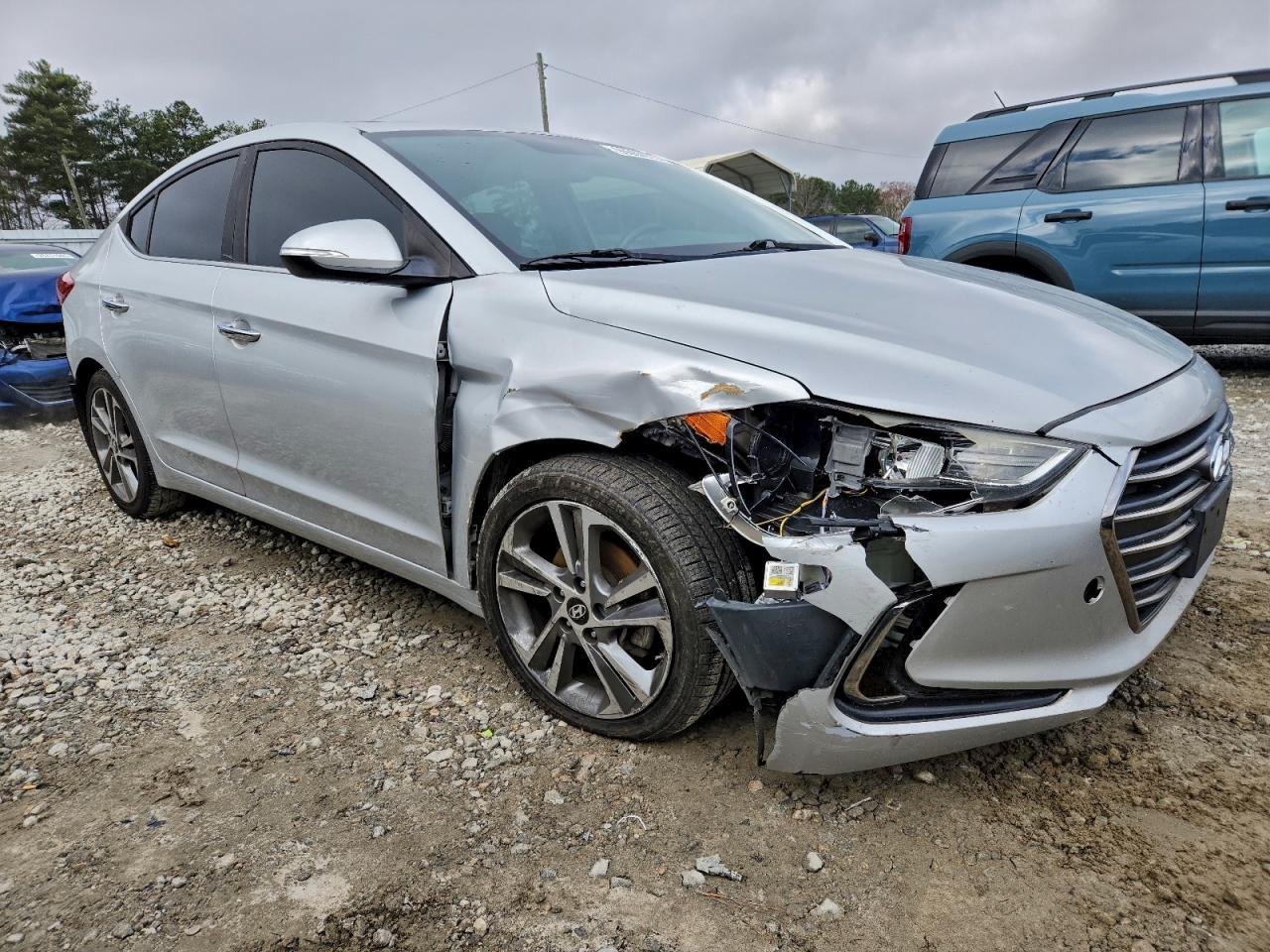 2017 Hyundai Elantra Se - Image 4