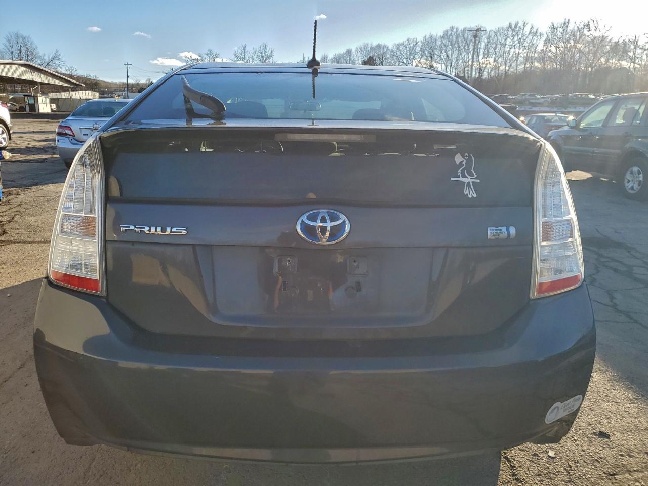 2011 Toyota Prius - Image 6