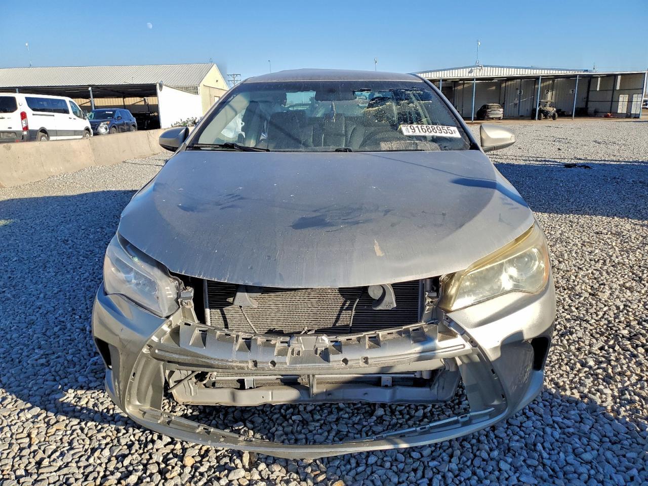 2016 Toyota Camry Le - Фото 5
