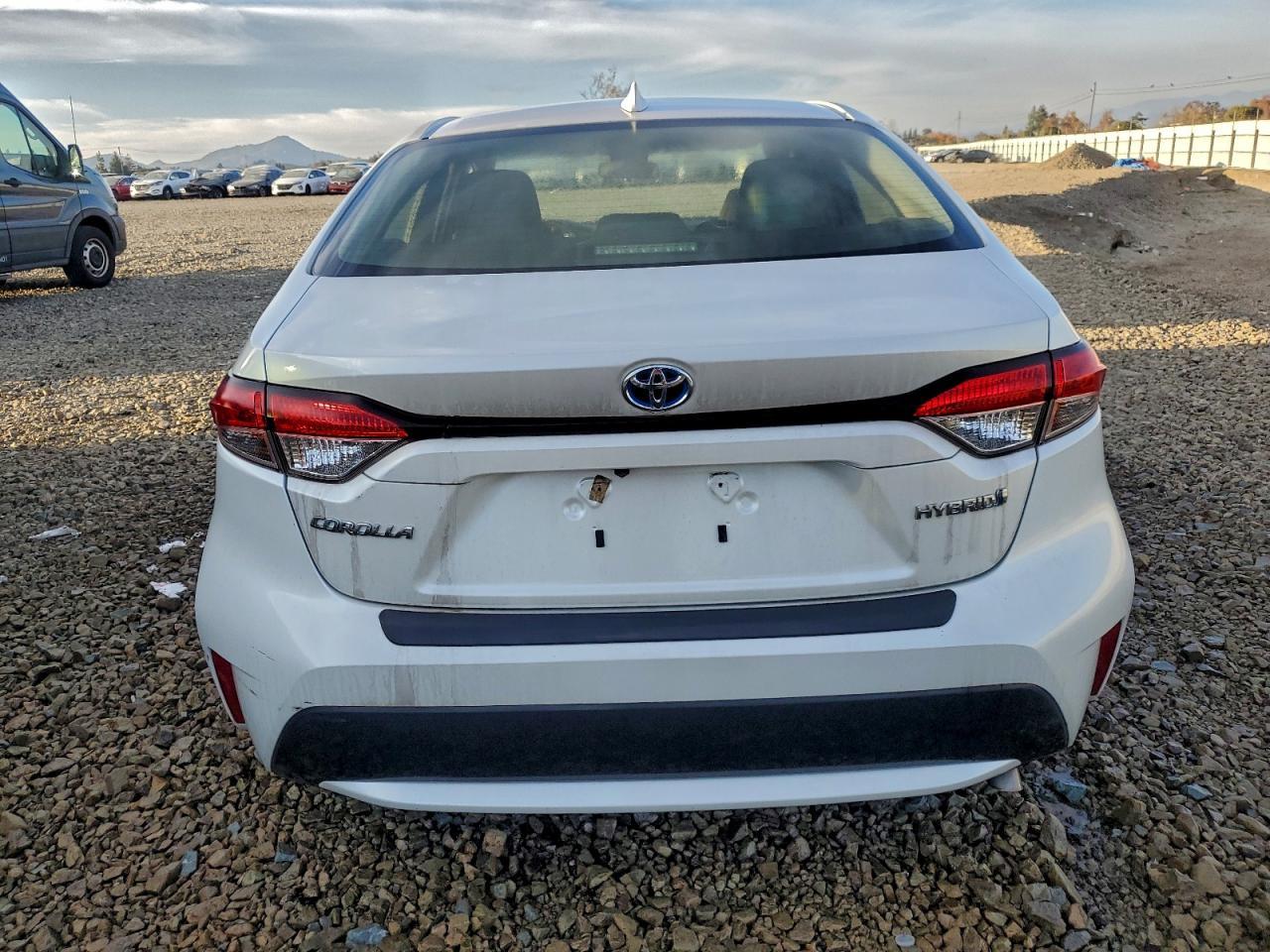 2022 Toyota Corolla Le - Фото 6