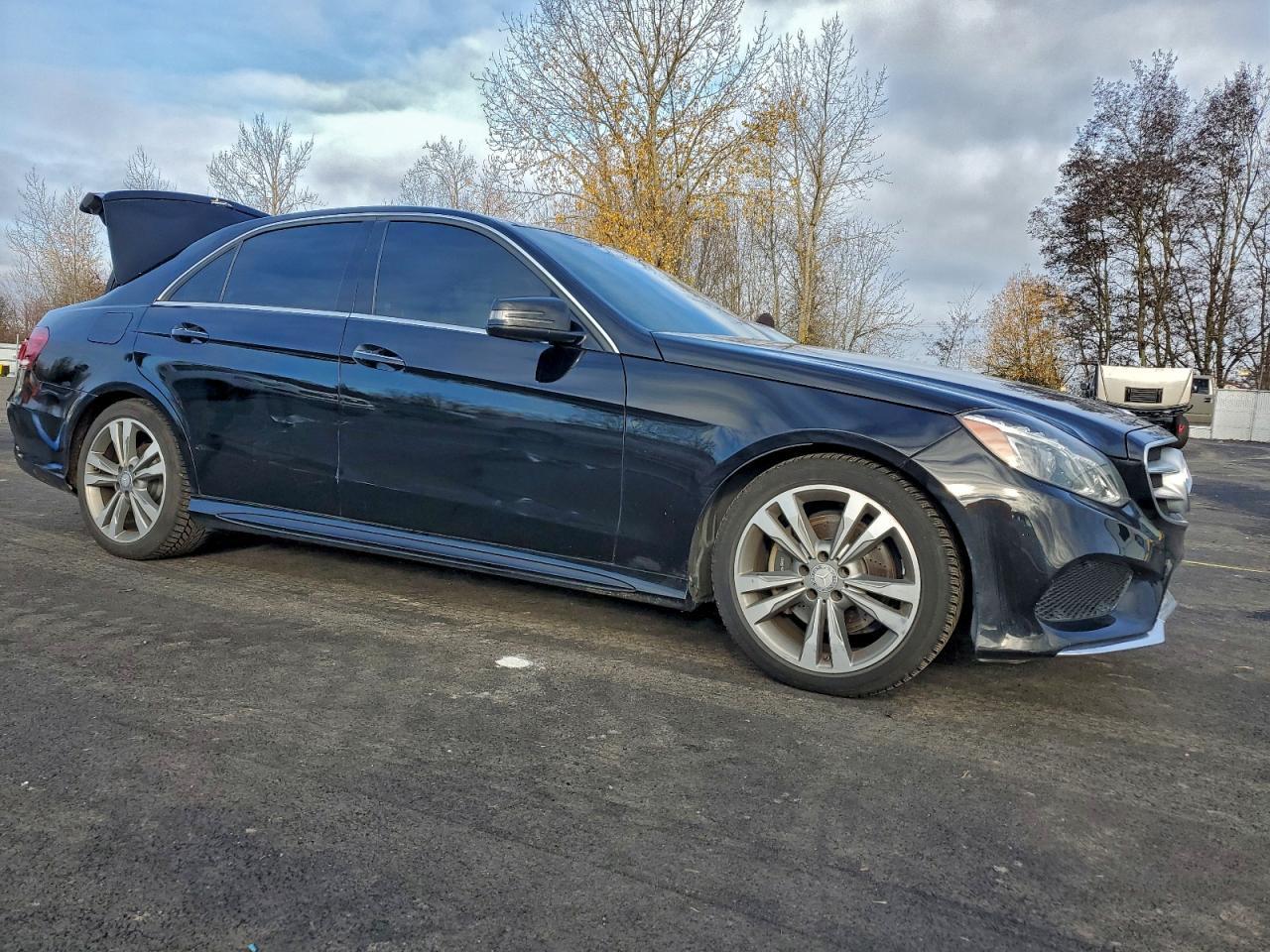 2015 Mercedes-Benz E 350 4Matic - Image 4