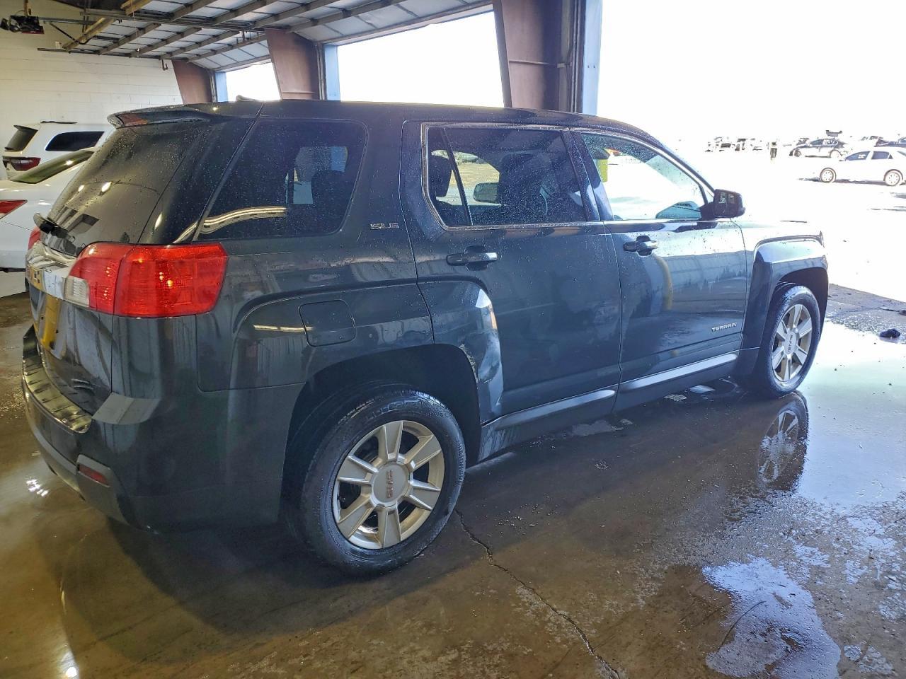 2013 GMC Terrain Sle - Image 3
