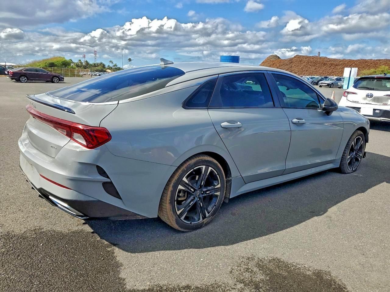 2023 Kia K5 Gt Line - Image 3