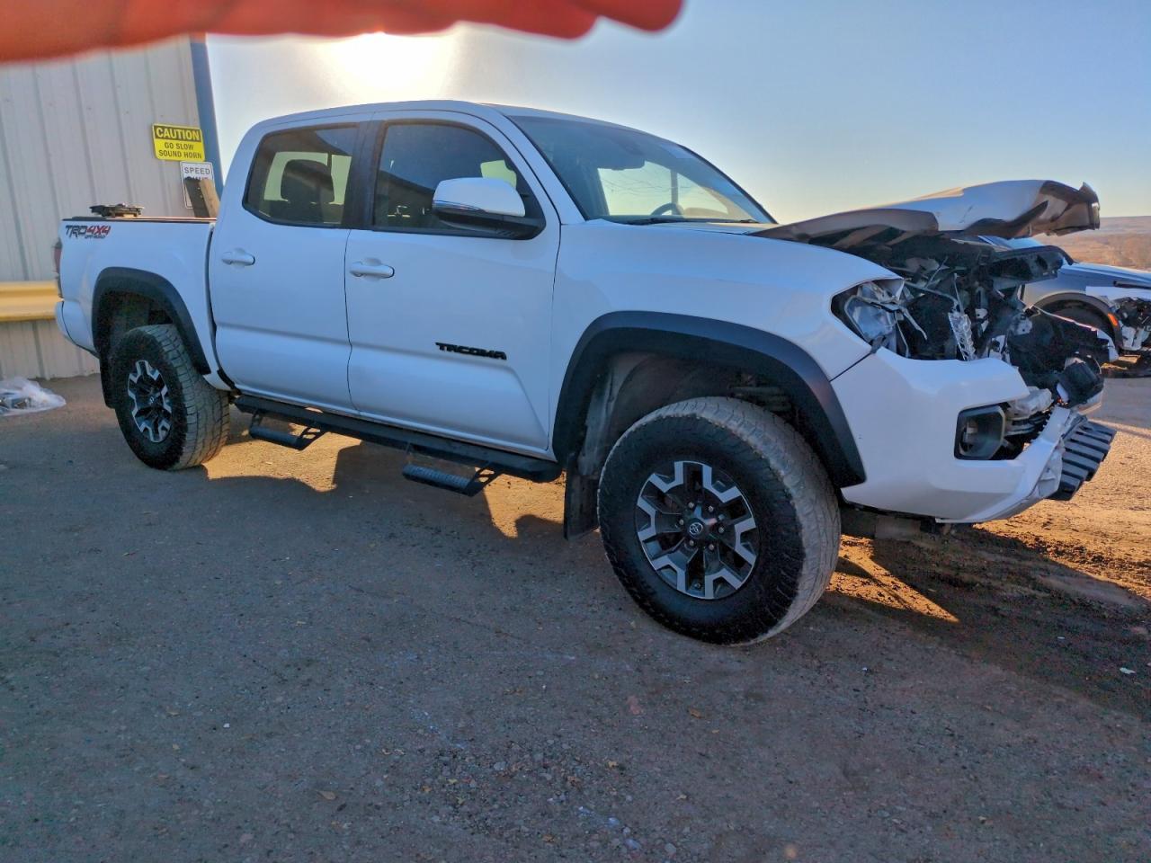 2020 Toyota Tacoma Double Cab - Image 4