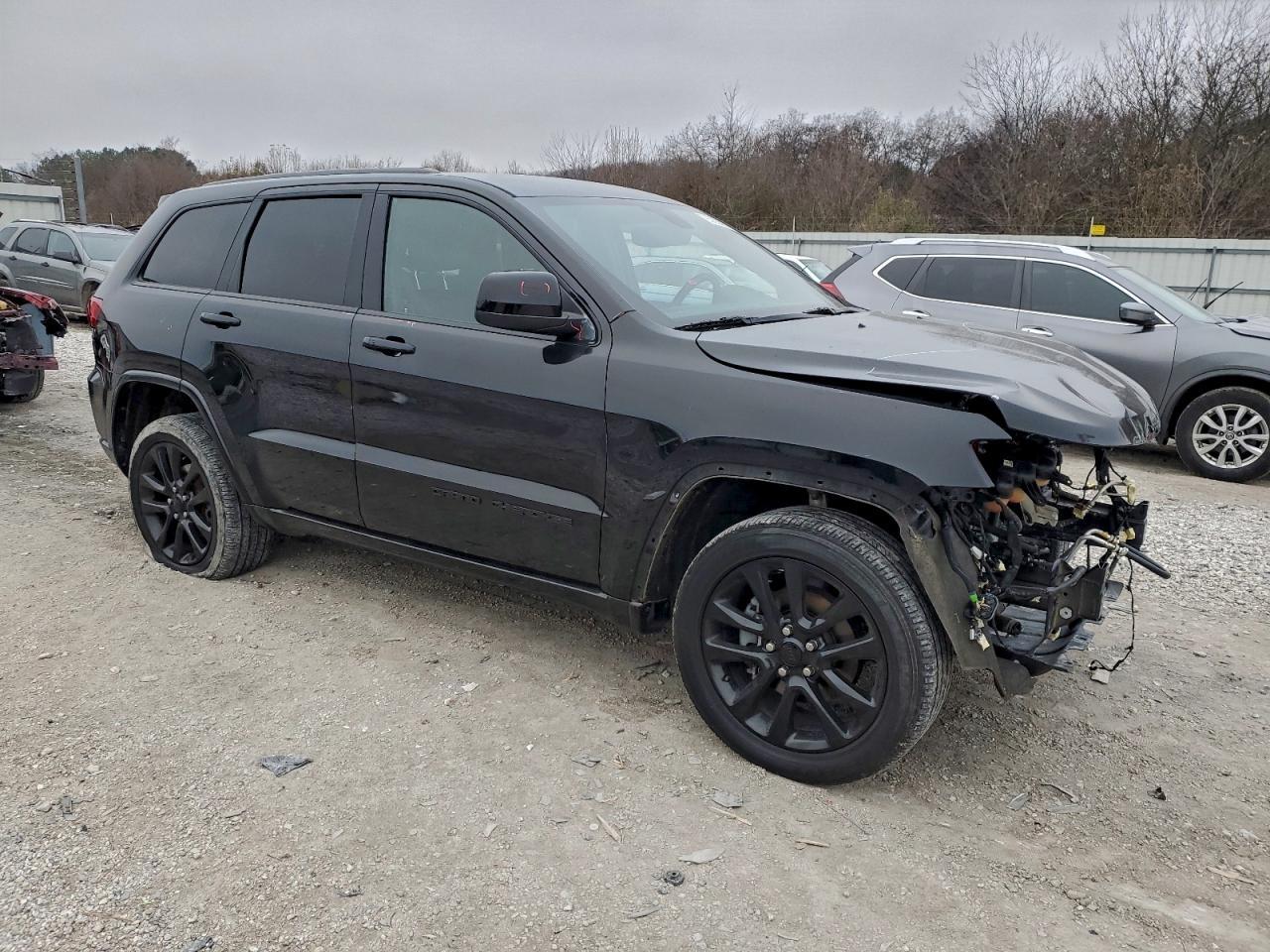 2020 Jeep Grand Cherokee Laredo - Фото 4
