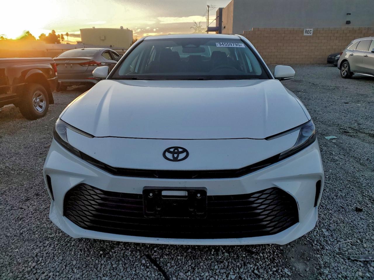 2025 Toyota Camry Xse - Фото 5