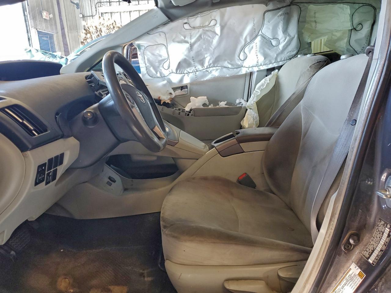 2015 Toyota Prius - Фото 7
