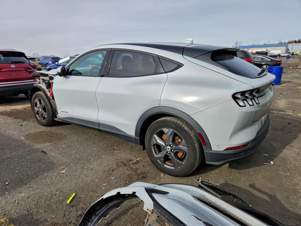 2021 Ford Mustang Mach-E Select - Фото 2