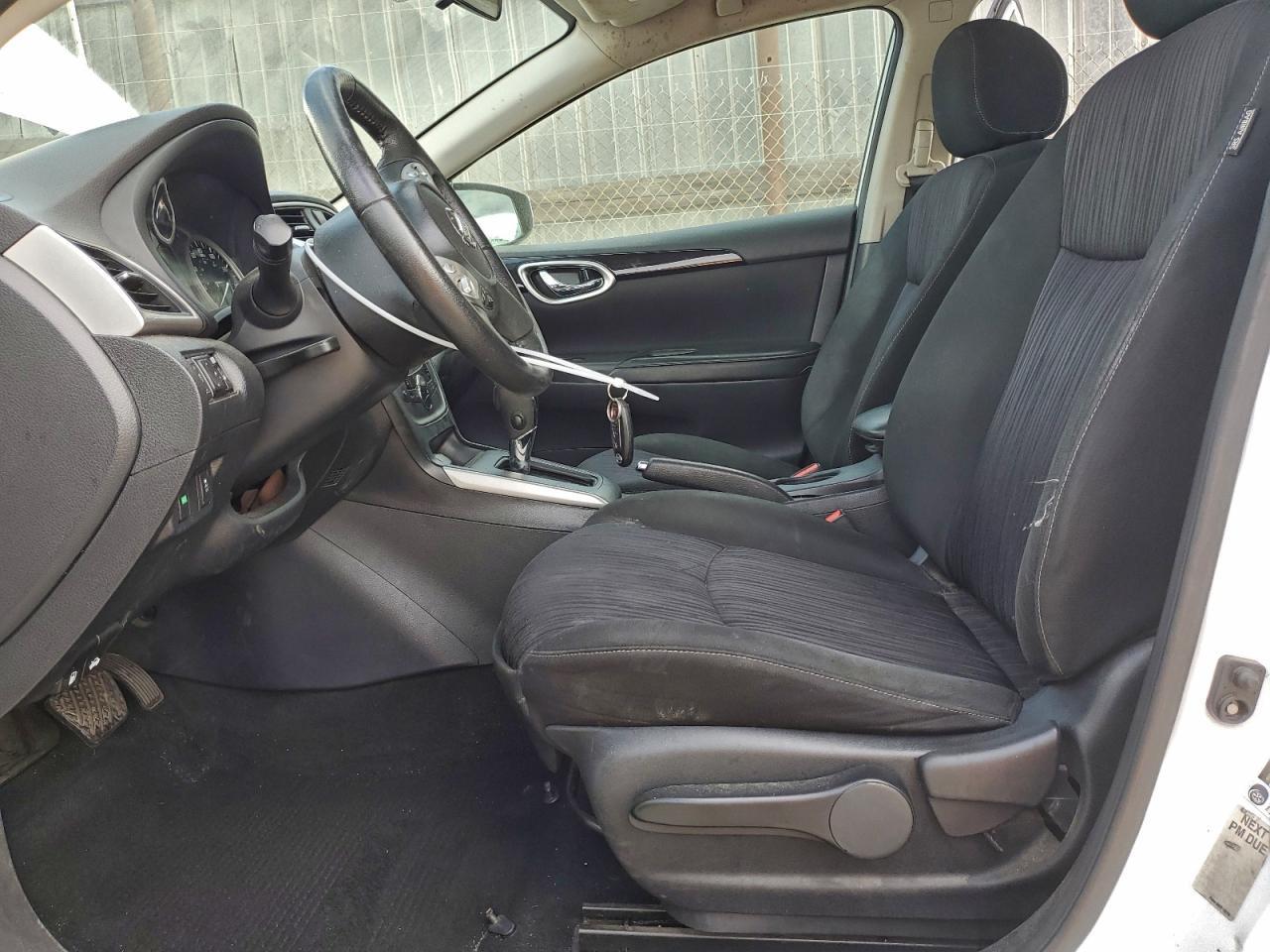 2019 Nissan Sentra S - Фото 7