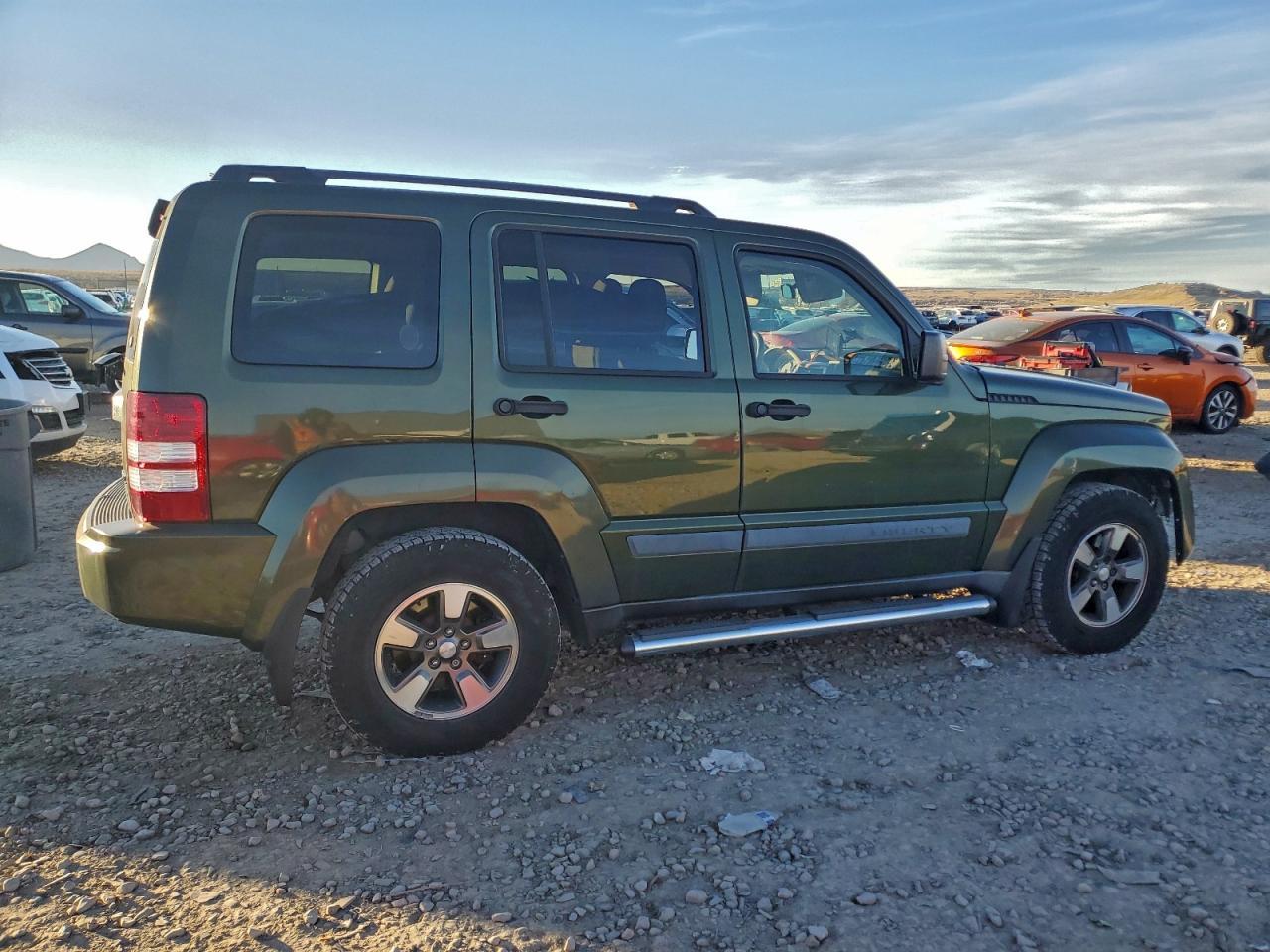 2008 Jeep Liberty Sport - Фото 3