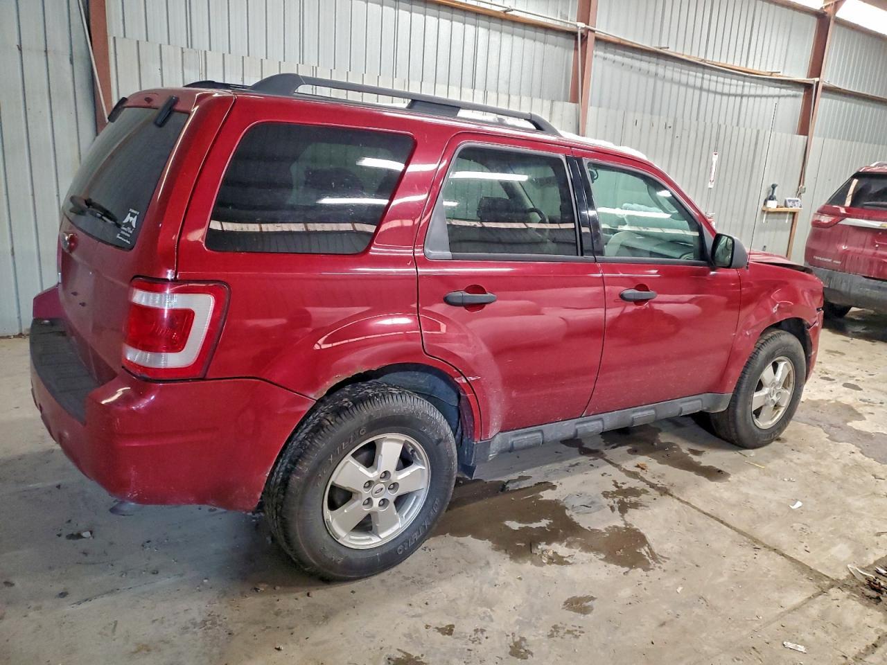2011 Ford Escape Xlt - Image 3