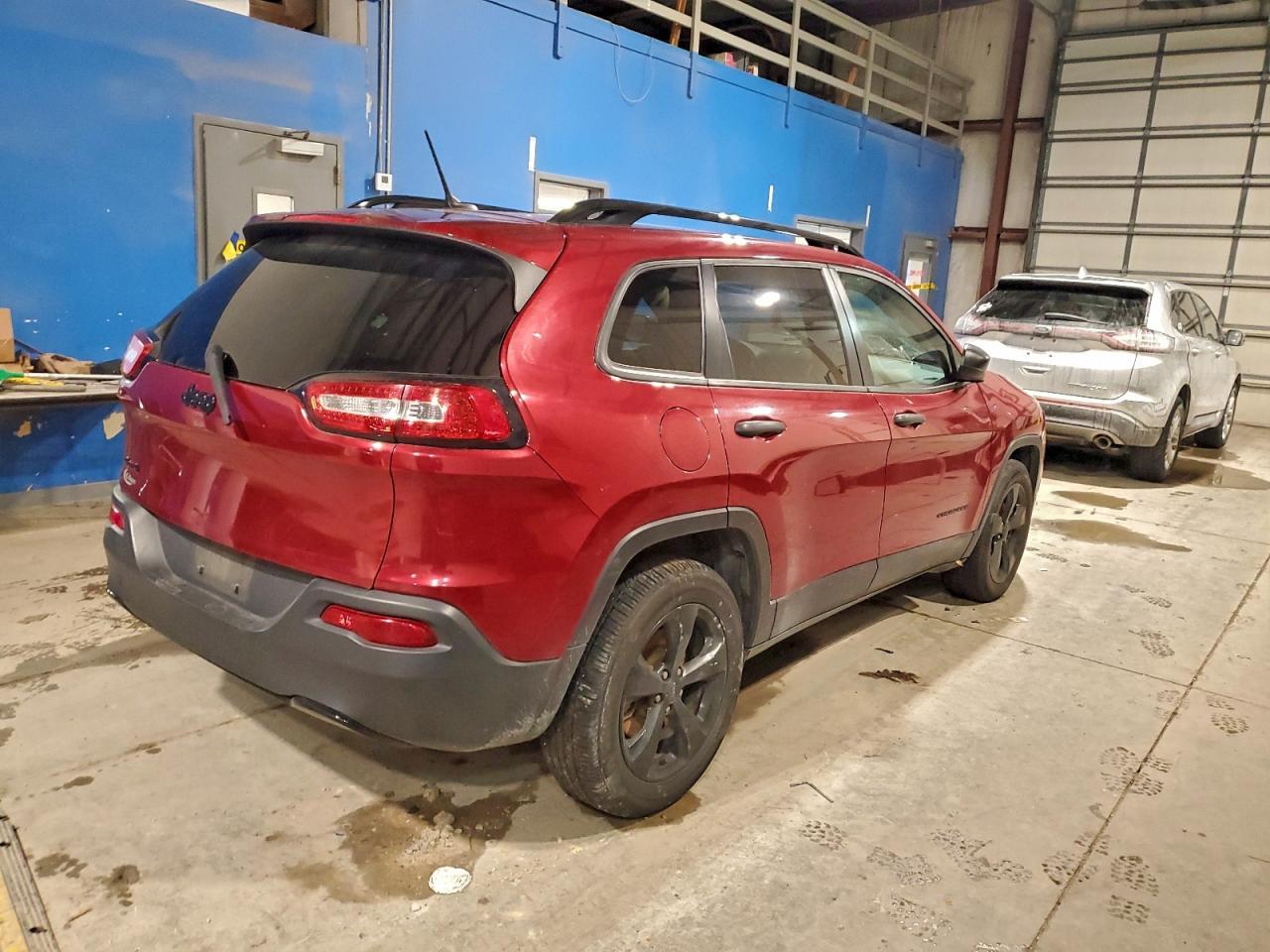 2017 Jeep Cherokee Sport - Фото 3