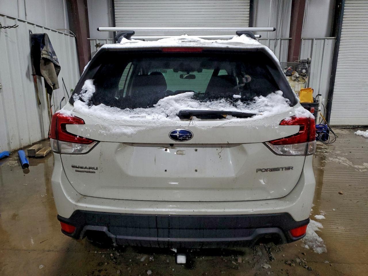 2020 Subaru Forester Premium - Фото 6