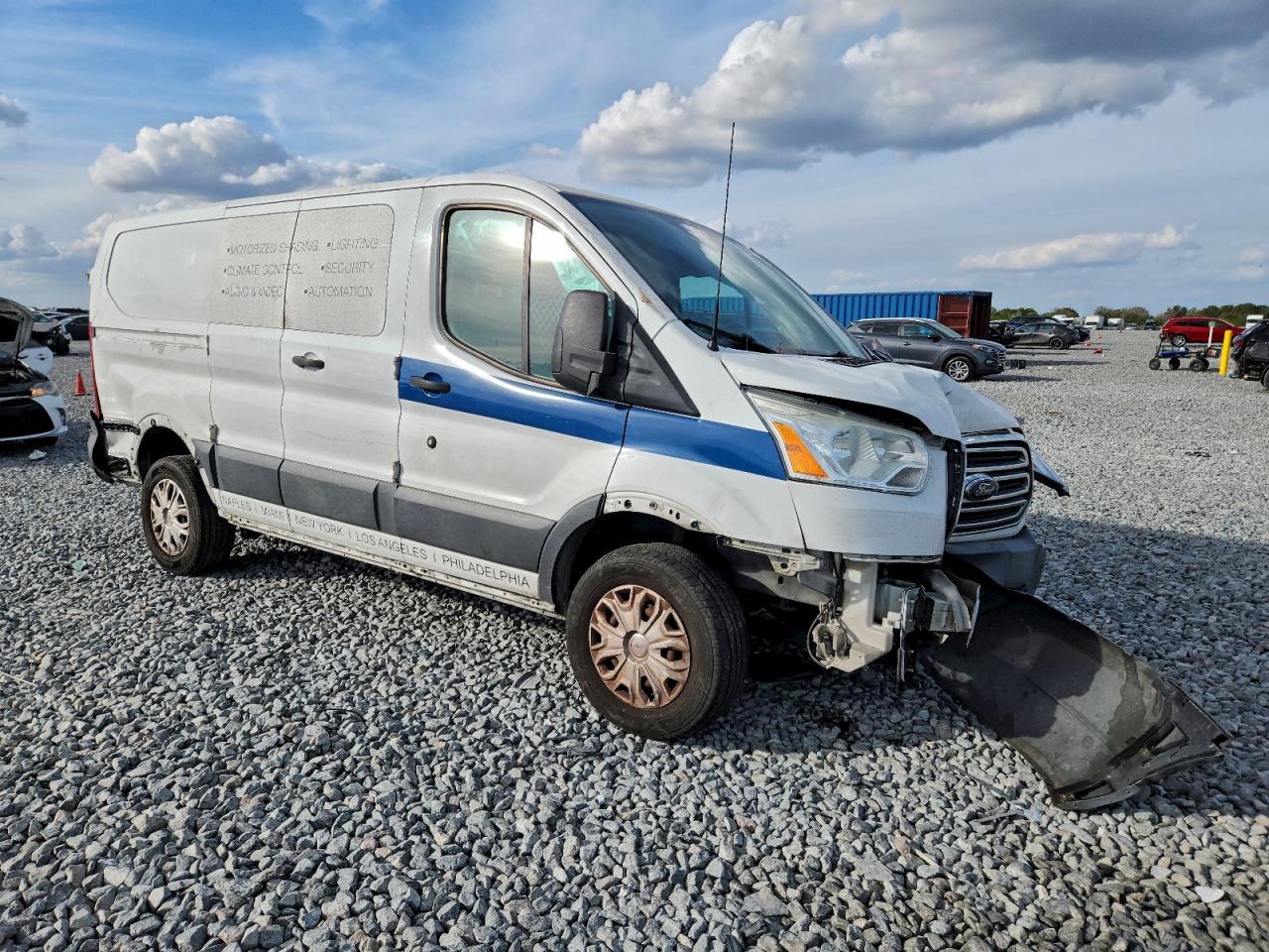 2016 Ford Transit T-250 Utility / Service Van - Image 4