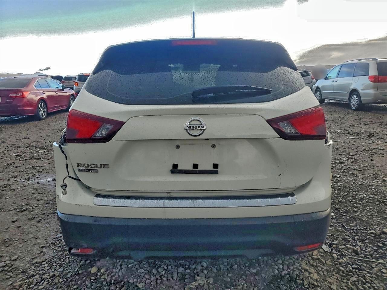 2018 Nissan Rogue Sport S - Фото 6