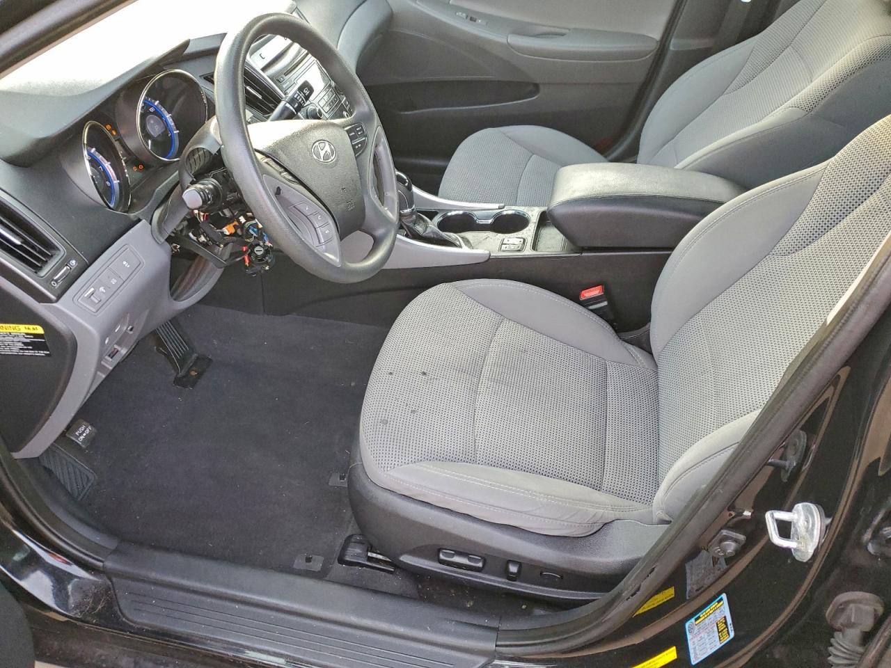 2013 Hyundai Sonata Gls - Image 7